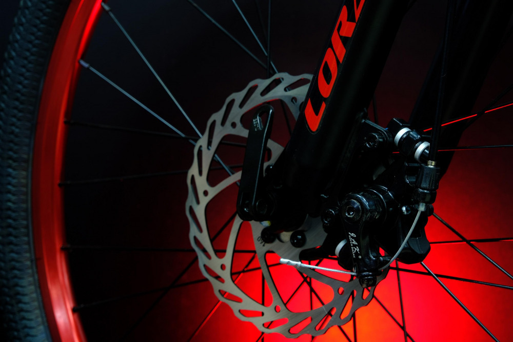 Lorak Dynamic 24 18sp Матовый Чёрный/Красный