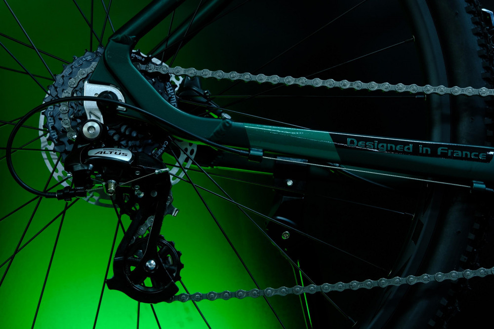 Lorak Sel 9400 Pro SE Матовый Зелёный 19р (на рост 171-182)