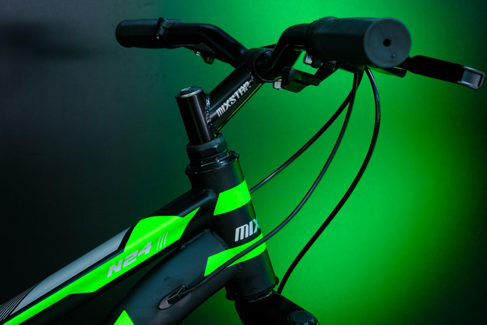 MIXSTAR N24 Чёрный/Зелёный