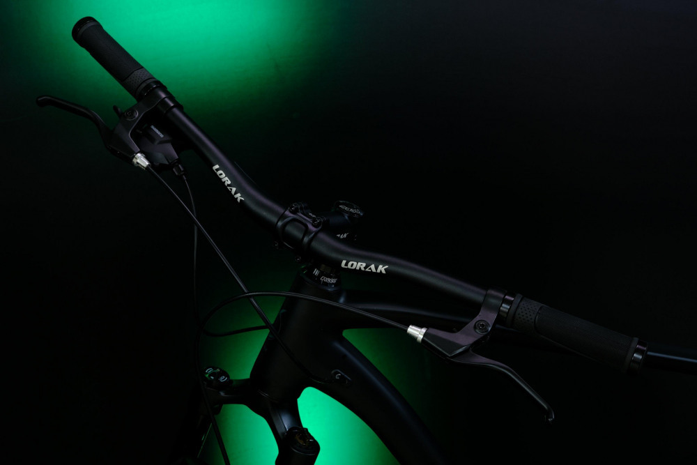 LORAK Sel 9000 8 sp Матовый Чёрный/Зелёный 19р (на рост 183-190)